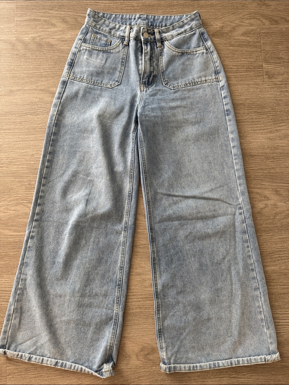 Light Blue Wide-Leg Women’s Jeans